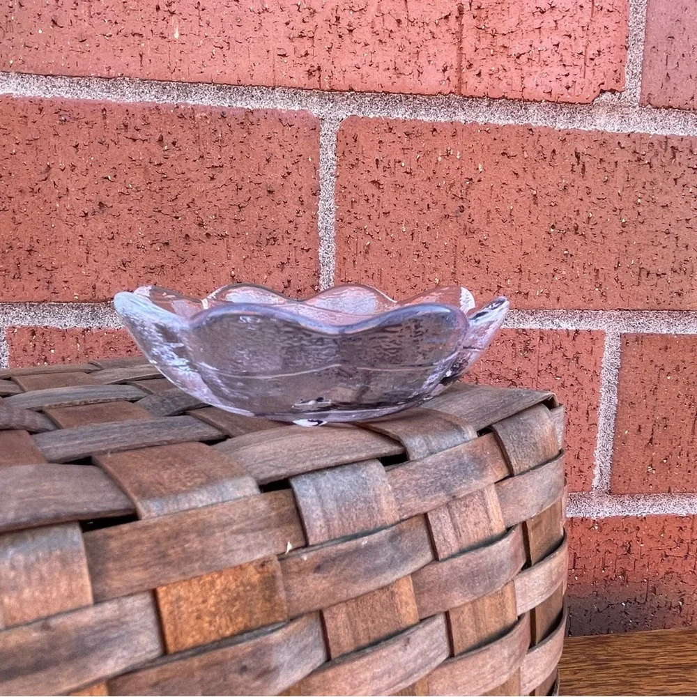 Handmade Scalloped Purple & Clear Glass Bowl Jewelry Sink Vanity Bedside Dish